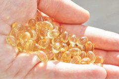 天然维生素AD鱼肝油滴剂